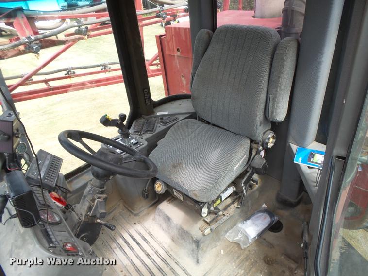 image for item DB2712 1999 Case IH SPX3185 Patriot self propelled sprayer
