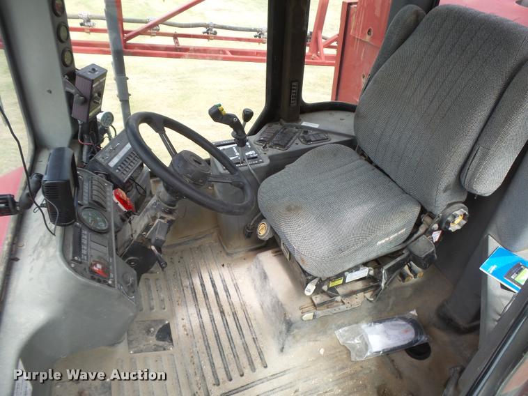 image for item DB2712 1999 Case IH SPX3185 Patriot self propelled sprayer