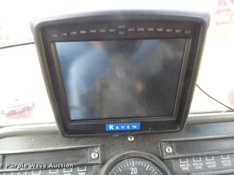 image for item DB2712 1999 Case IH SPX3185 Patriot self propelled sprayer