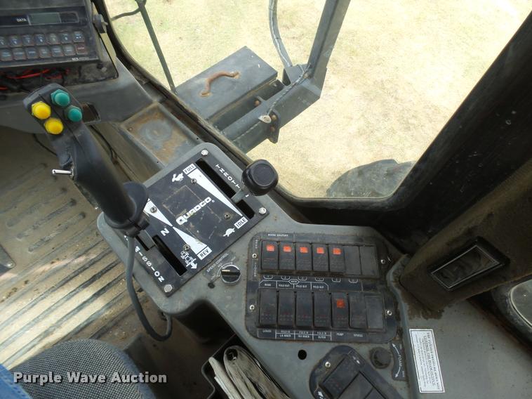 image for item DB2712 1999 Case IH SPX3185 Patriot self propelled sprayer