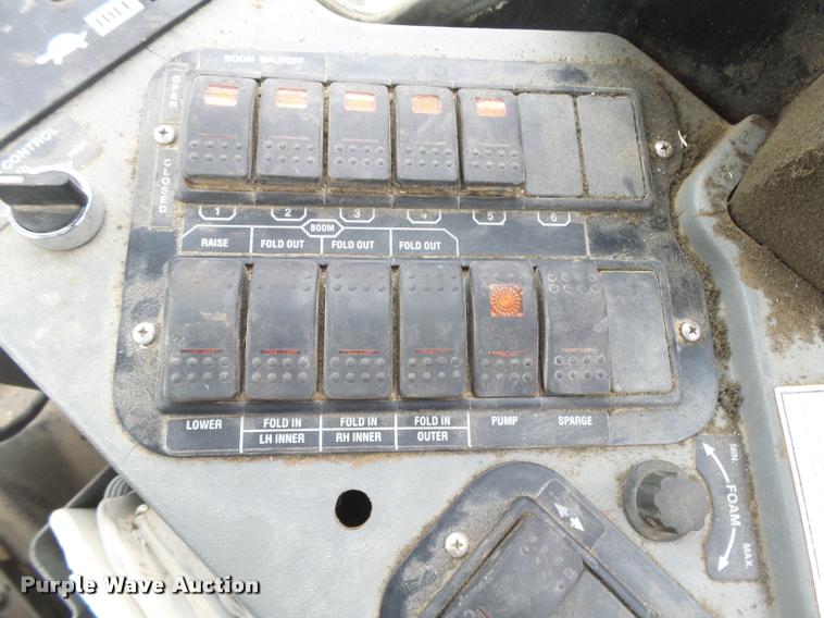 image for item DB2712 1999 Case IH SPX3185 Patriot self propelled sprayer