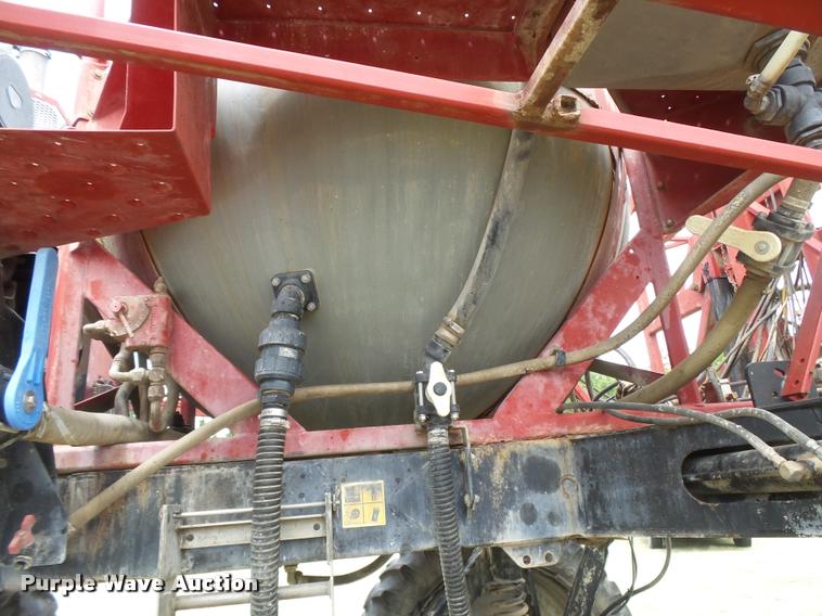 image for item DB2712 1999 Case IH SPX3185 Patriot self propelled sprayer