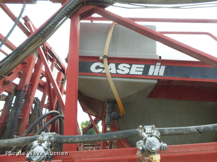 image for item DB2712 1999 Case IH SPX3185 Patriot self propelled sprayer