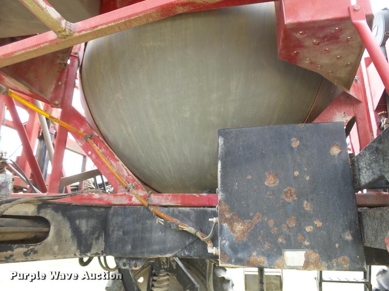 image for item DB2712 1999 Case IH SPX3185 Patriot self propelled sprayer