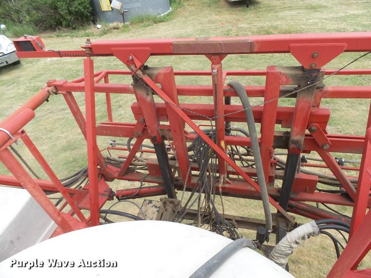 image for item DB2712 1999 Case IH SPX3185 Patriot self propelled sprayer