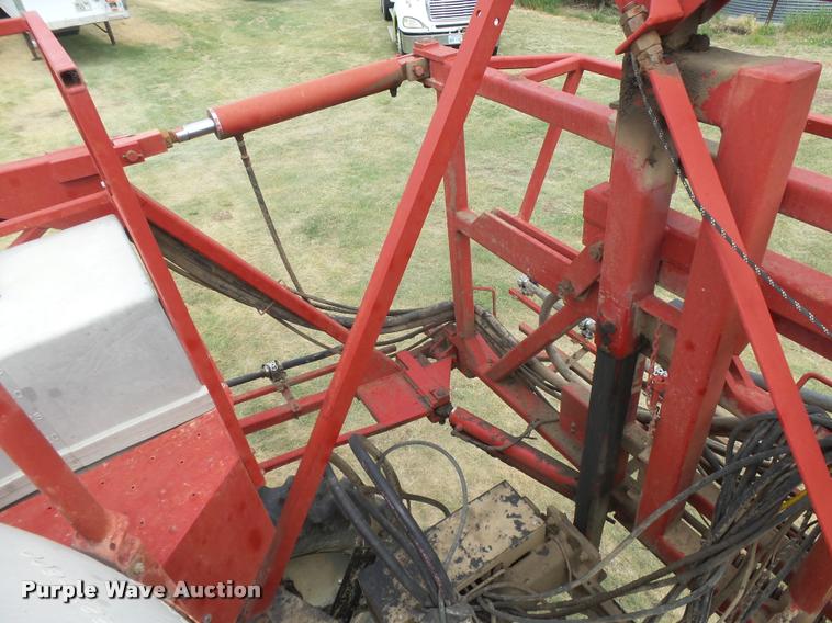 image for item DB2712 1999 Case IH SPX3185 Patriot self propelled sprayer