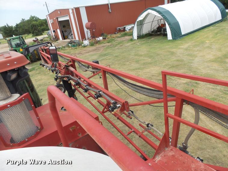 image for item DB2712 1999 Case IH SPX3185 Patriot self propelled sprayer