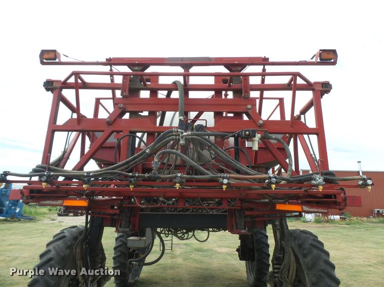 image for item DB2712 1999 Case IH SPX3185 Patriot self propelled sprayer