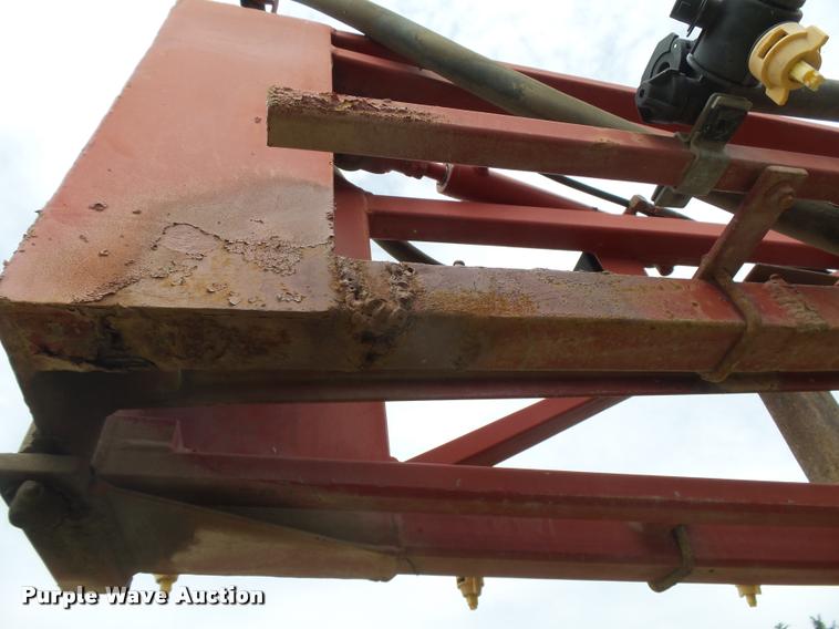 image for item DB2712 1999 Case IH SPX3185 Patriot self propelled sprayer