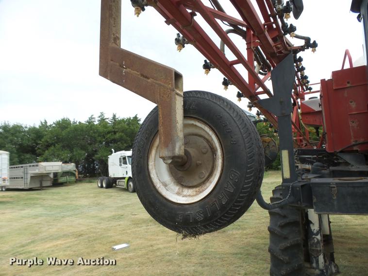 image for item DB2712 1999 Case IH SPX3185 Patriot self propelled sprayer
