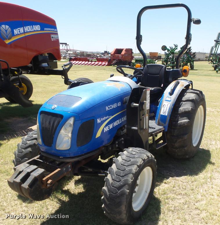 image for item DB2724 2012 New Holland Boomer 40 MFWD tractor