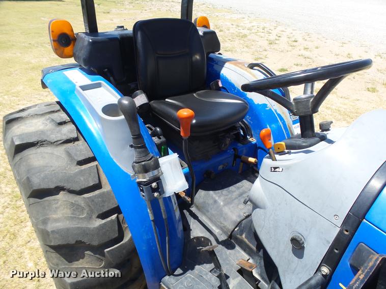 image for item DB2724 2012 New Holland Boomer 40 MFWD tractor