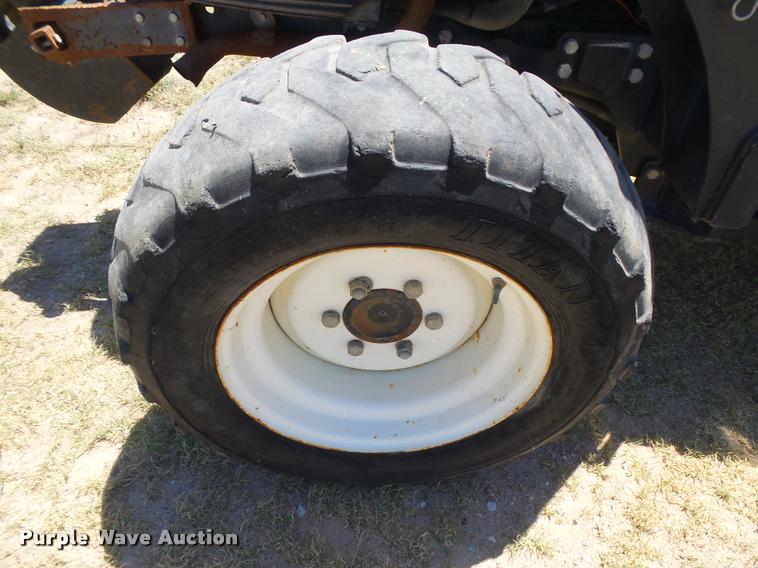 image for item DB2724 2012 New Holland Boomer 40 MFWD tractor