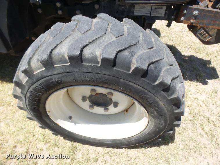 image for item DB2724 2012 New Holland Boomer 40 MFWD tractor