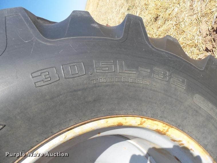 image for item DB2726 1986 Case IH 1680 combine