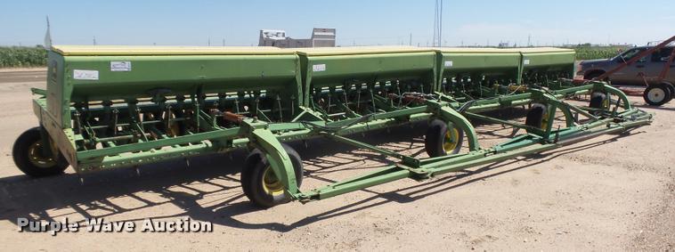 image for item DB2727 (4) John Deere 9300 grain drills