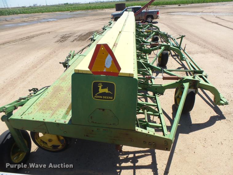 image for item DB2727 (4) John Deere 9300 grain drills