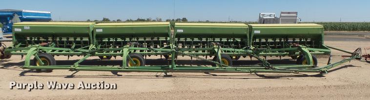 image for item DB2727 (4) John Deere 9300 grain drills