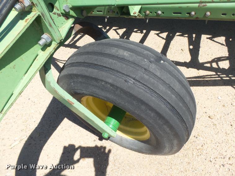 image for item DB2727 (4) John Deere 9300 grain drills