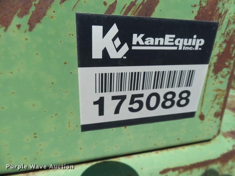 image for item DB2727 (4) John Deere 9300 grain drills