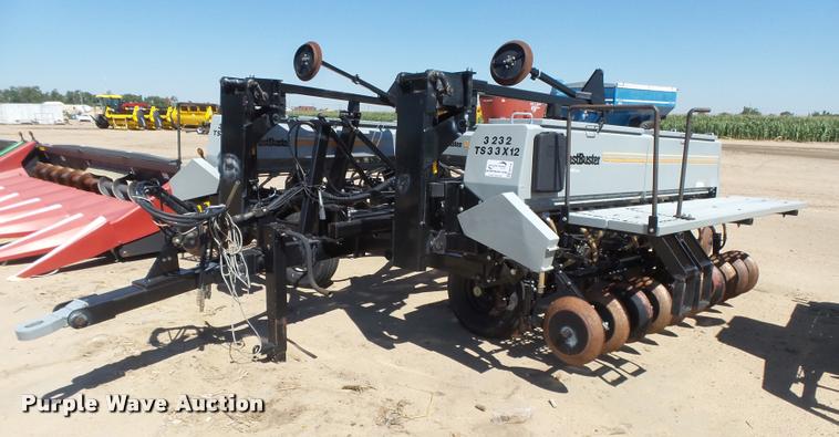 image for item DB2728 2012 CrustBuster 3232 hoe grain drill