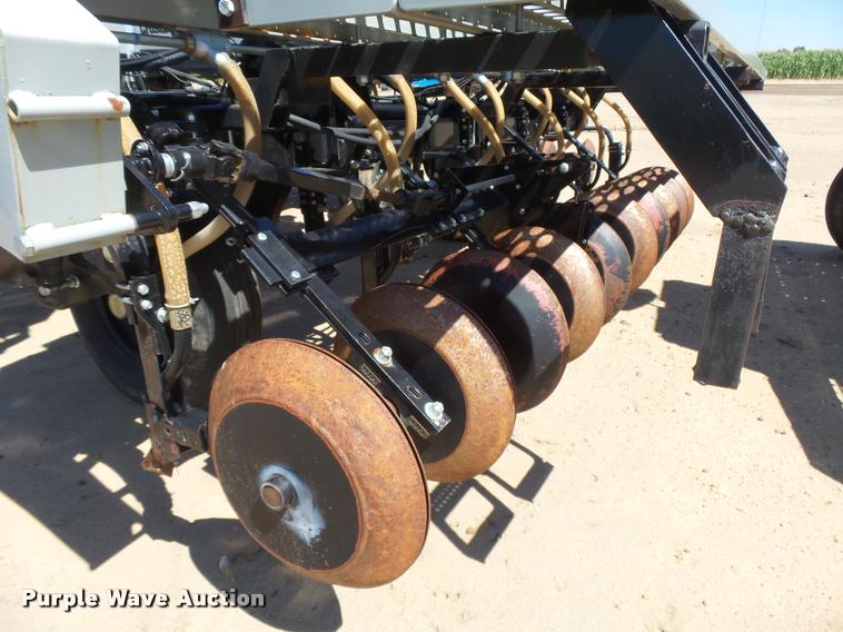 image for item DB2728 2012 CrustBuster 3232 hoe grain drill