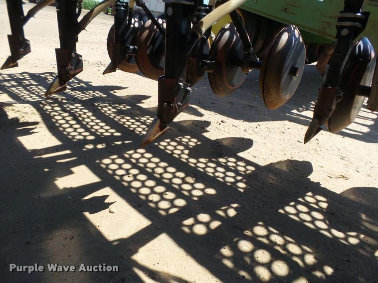 image for item DB2728 2012 CrustBuster 3232 hoe grain drill