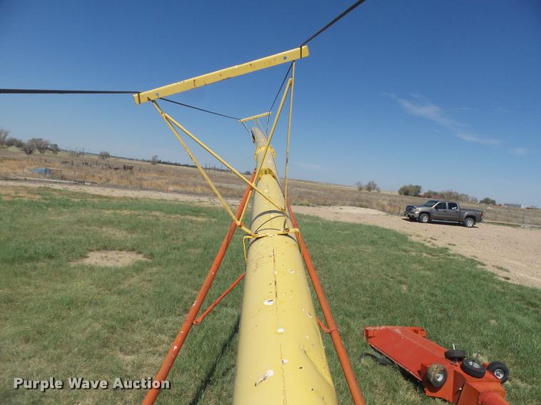 image for item DB2739 Westfield MK100-71 grain auger