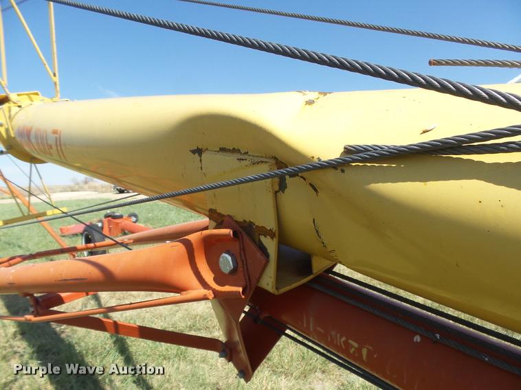 image for item DB2739 Westfield MK100-71 grain auger