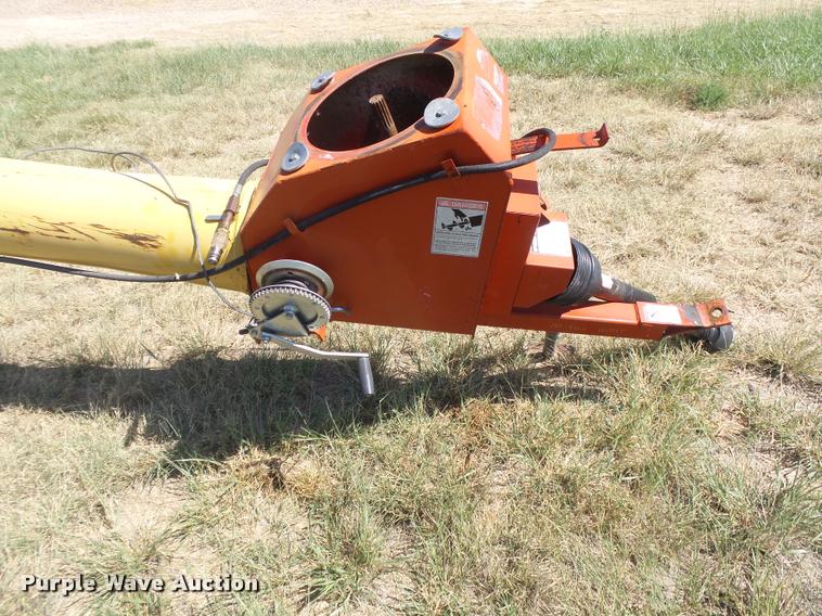 image for item DB2739 Westfield MK100-71 grain auger