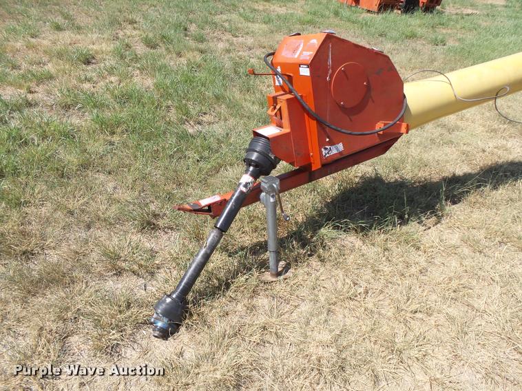 image for item DB2739 Westfield MK100-71 grain auger