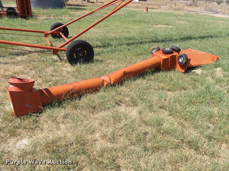 image for item DB2739 Westfield MK100-71 grain auger