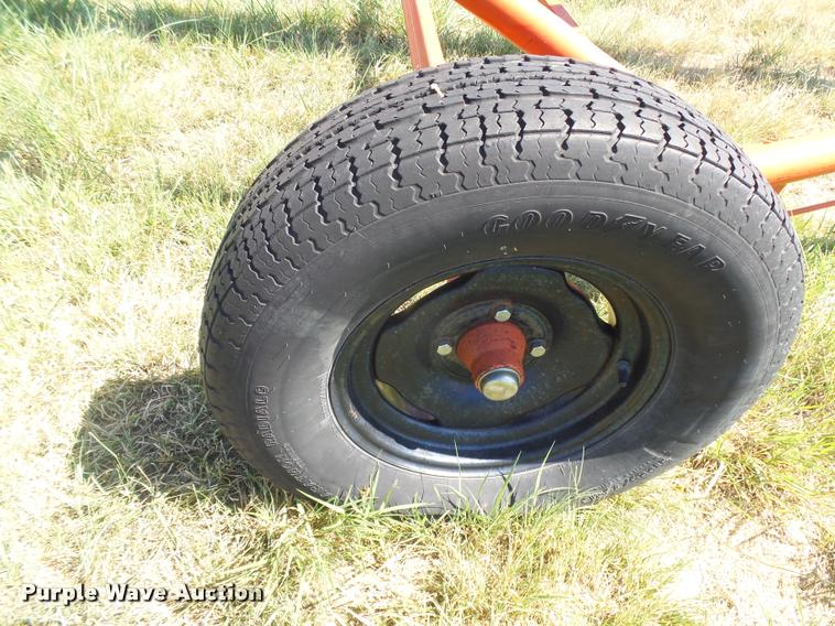 image for item DB2739 Westfield MK100-71 grain auger