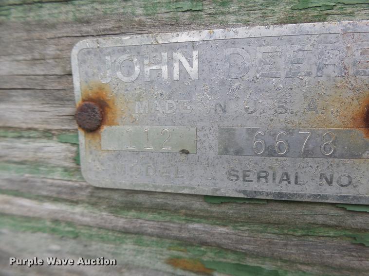 image for item DB5819 John Deere 112 silage wagon