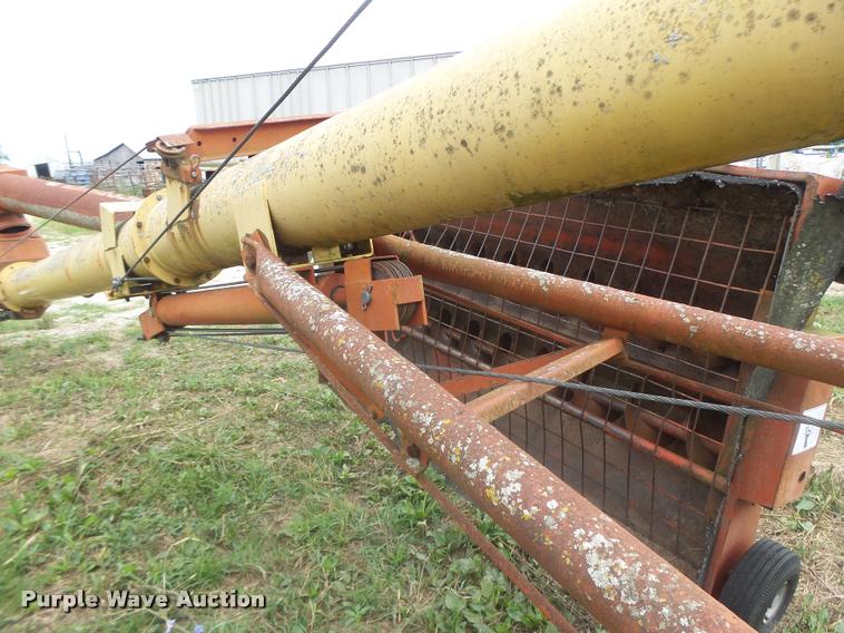 image for item DB5820 Westfield grain auger