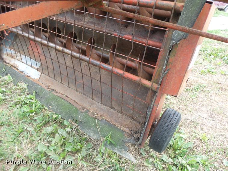 image for item DB5820 Westfield grain auger