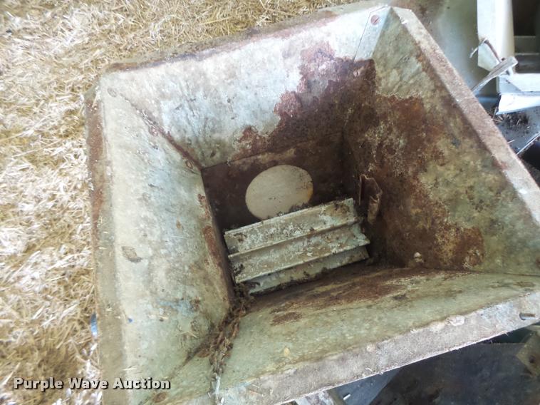 image for item DB5824 Cablevey individual drop feeders