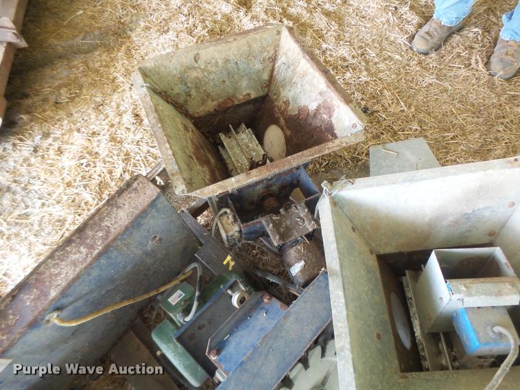 image for item DB5824 Cablevey individual drop feeders