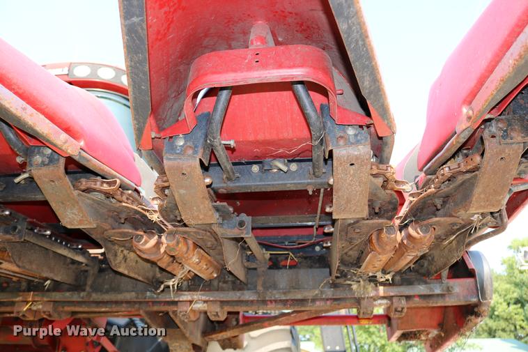 image for item DB9269 2002 Case IH 2208 corn head