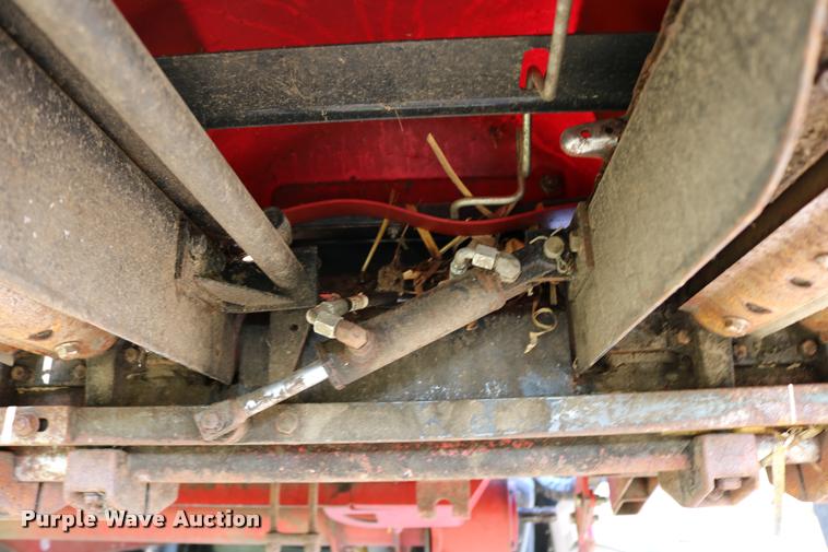 image for item DB9269 2002 Case IH 2208 corn head