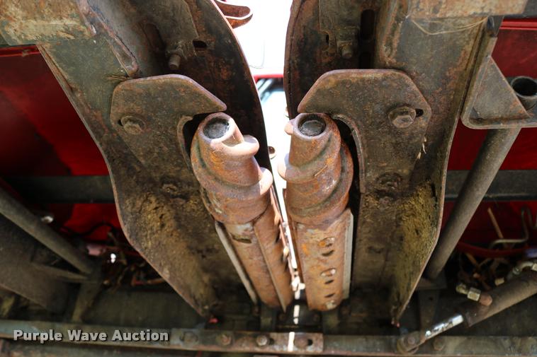 image for item DB9269 2002 Case IH 2208 corn head