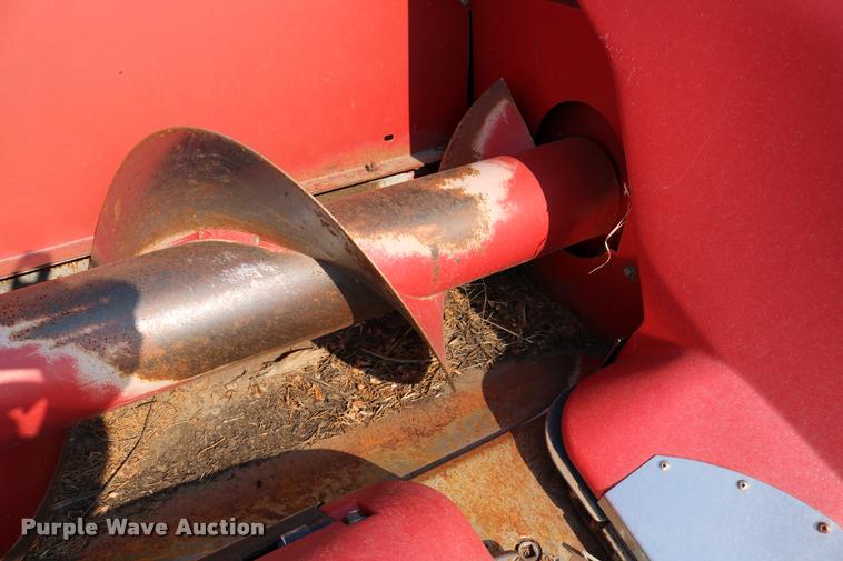 image for item DB9269 2002 Case IH 2208 corn head