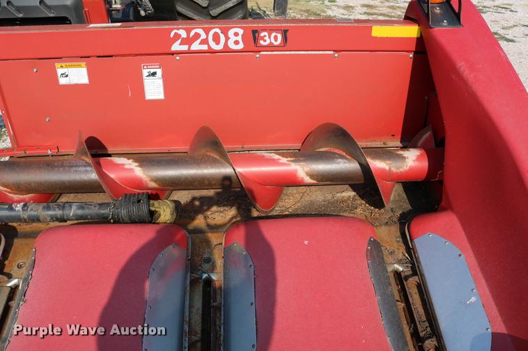 image for item DB9269 2002 Case IH 2208 corn head