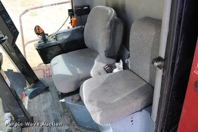 image for item DB9275 1999 Case IH 2388 combine