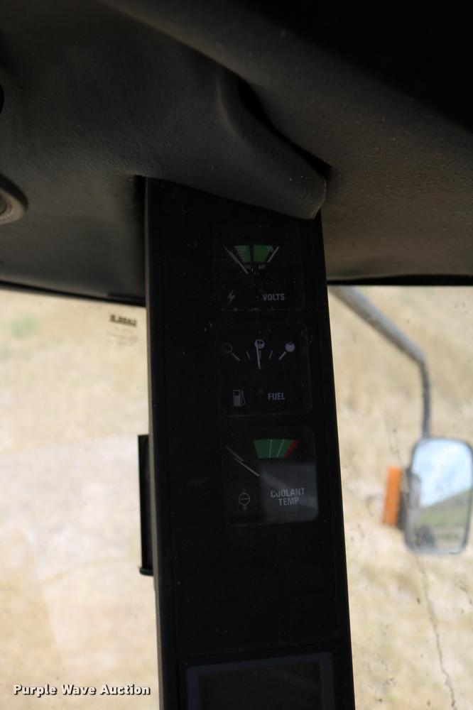 image for item DB9275 1999 Case IH 2388 combine