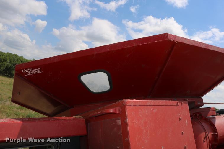 image for item DB9275 1999 Case IH 2388 combine