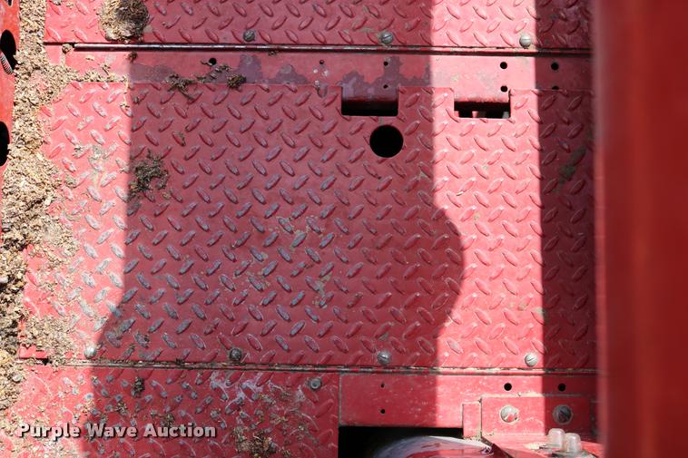 image for item DB9275 1999 Case IH 2388 combine