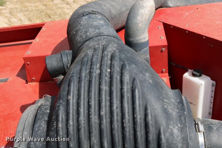 image for item DB9275 1999 Case IH 2388 combine