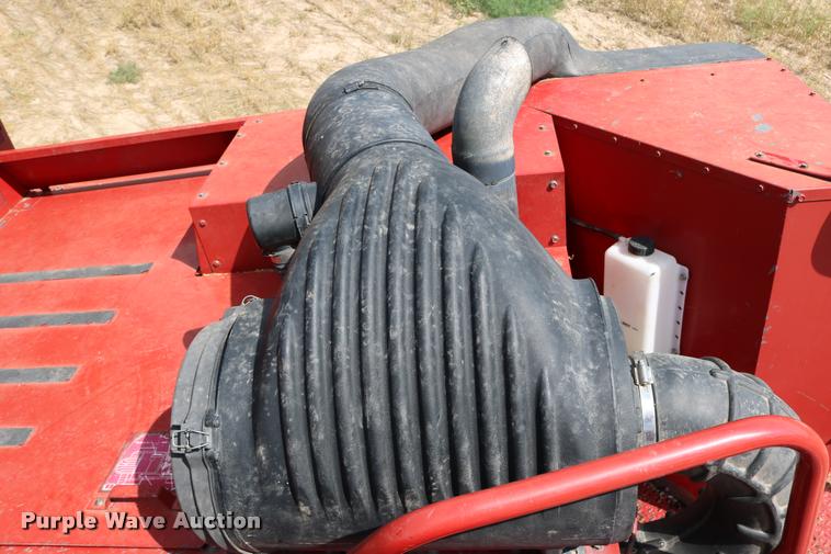 image for item DB9275 1999 Case IH 2388 combine