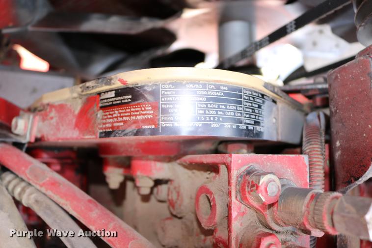 image for item DB9275 1999 Case IH 2388 combine